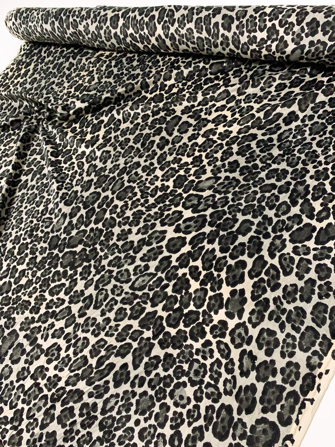 Animal Pattern Printed Cotton Velvet - Grey / Black