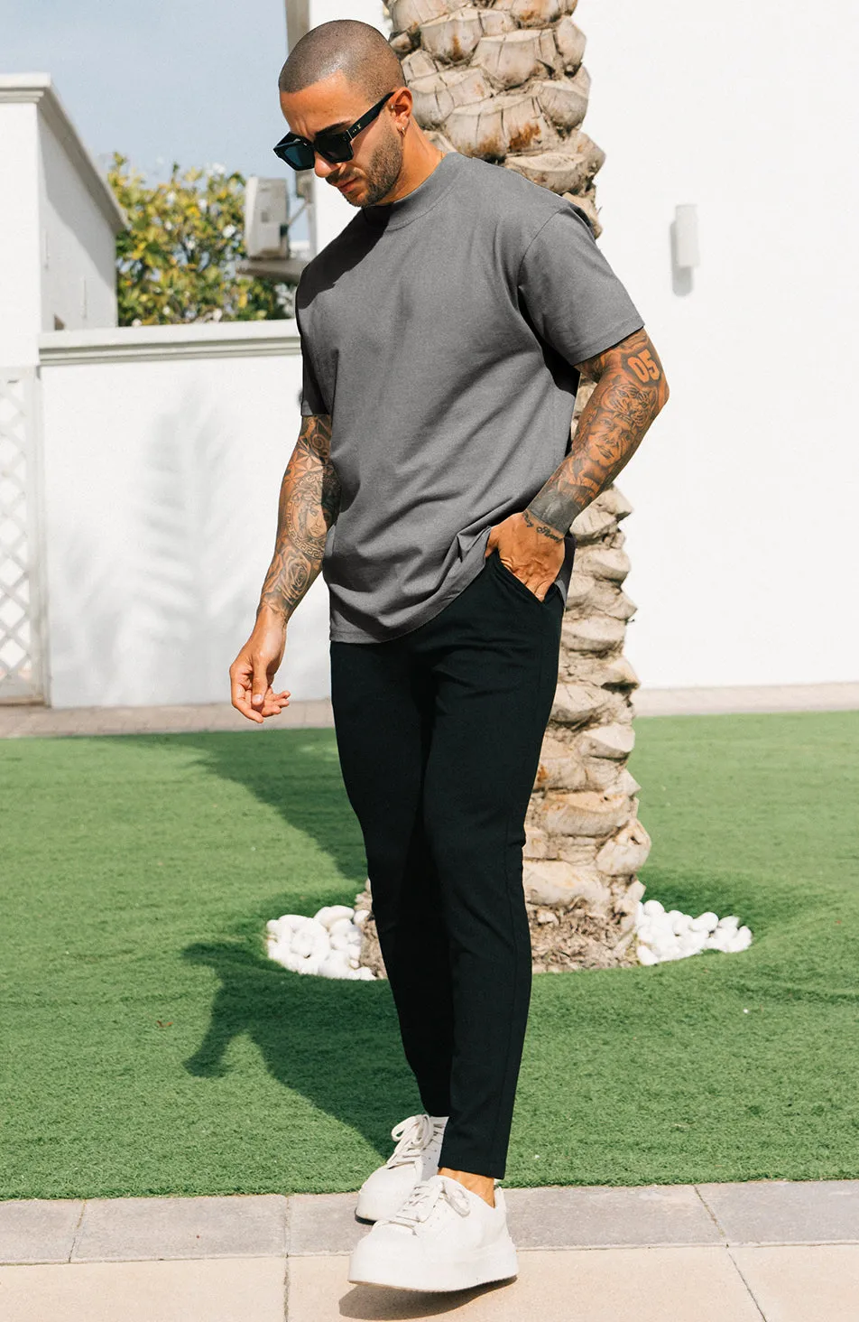 Signature Oversized Tee in Dark Grey